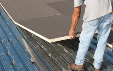 benefits of insulating Staughton Highway flat roofing